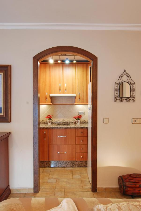 דירות Isla De Benalmadena 1, Jacuzzi, 80M From The Sea, Ac, Bbq, Private Parking, Big Terrace מראה חיצוני תמונה