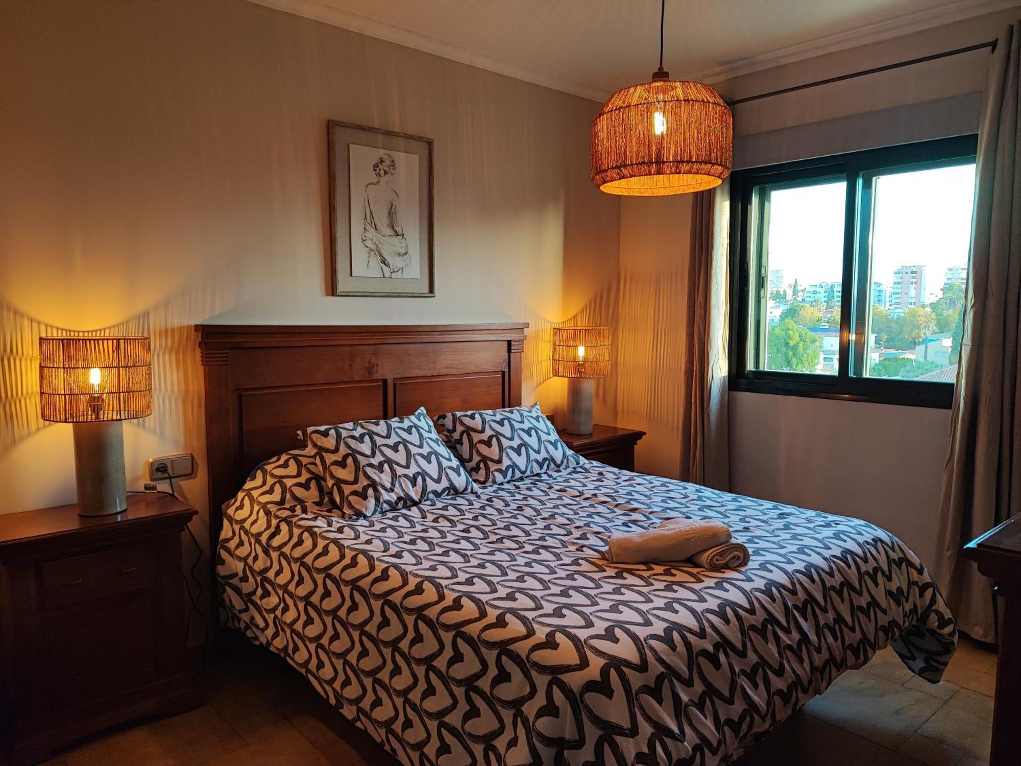 דירות Isla De Benalmadena 1, Jacuzzi, 80M From The Sea, Ac, Bbq, Private Parking, Big Terrace מראה חיצוני תמונה